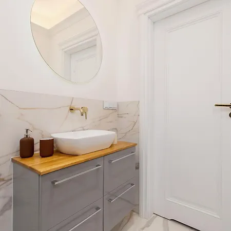 Apartment With Private Sauna - Plac Wolnica 12A Krakov Exteriér fotografie